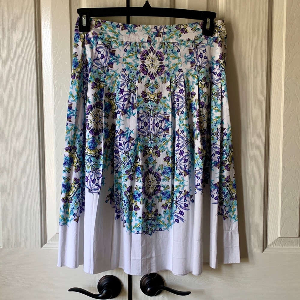 Midi skirt with flower print